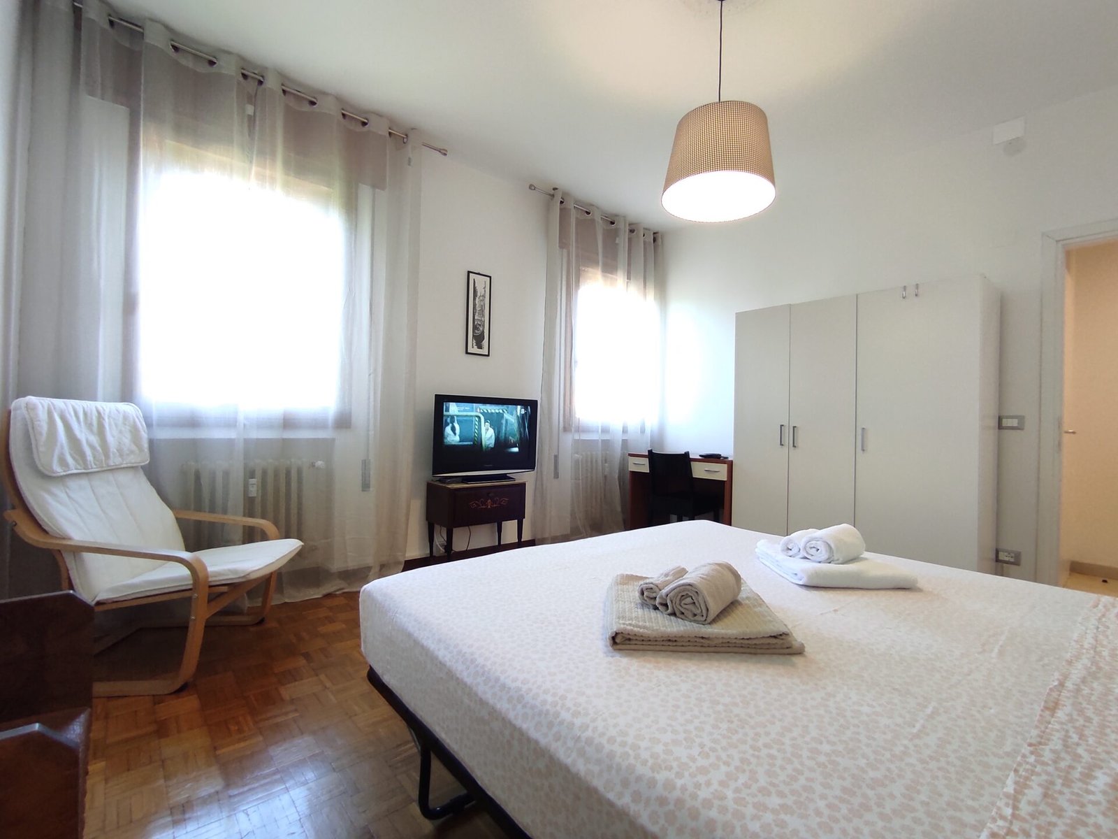 Use bitcoin or other cryptocurrencies to book and pay for apartments in Via Evangelista Groppo, Padua Padua, Italy, picture 8