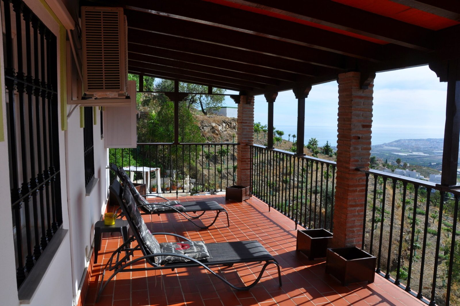 Use bitcoin or other cryptocurrencies to book and pay for villas in Vélez-Málaga, Málaga, Spain